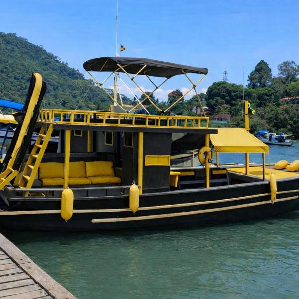 Visitando as Praias e ilha de Paraty