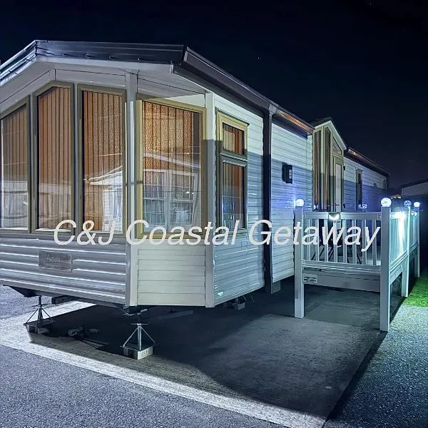 CJ Coastal Getaway #1، فندق في أبرجيل