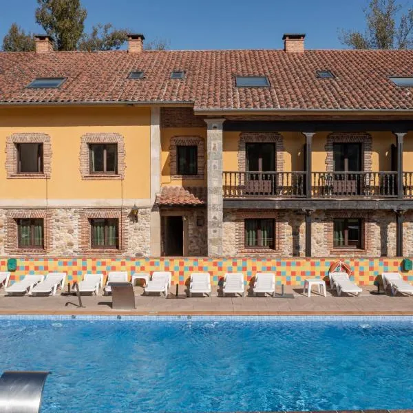 Conjunto Hotelero La Pasera, hotel di Soto de Cangas