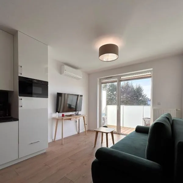 Posesja Kapitańska Apartament 18B 17 przy plaży, готель у місті Гжибово
