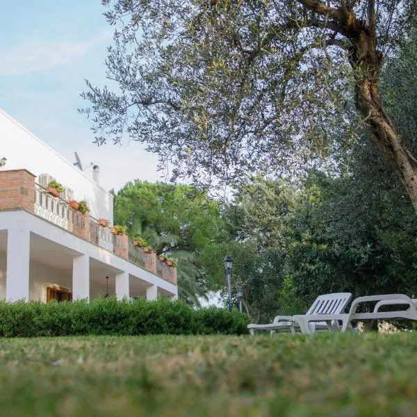 Il Delfino, hotel em Pisticci