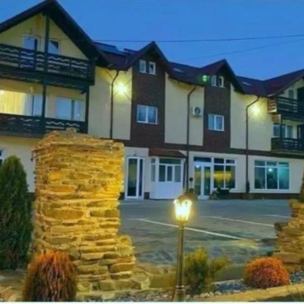 Paunasul Codrilor, Hotel in Câmpulung Moldovenesc