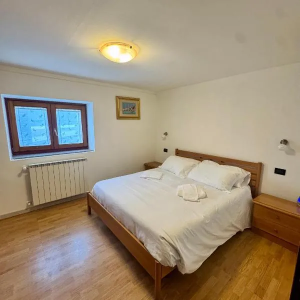 Casa Flory, hotel a Verbania