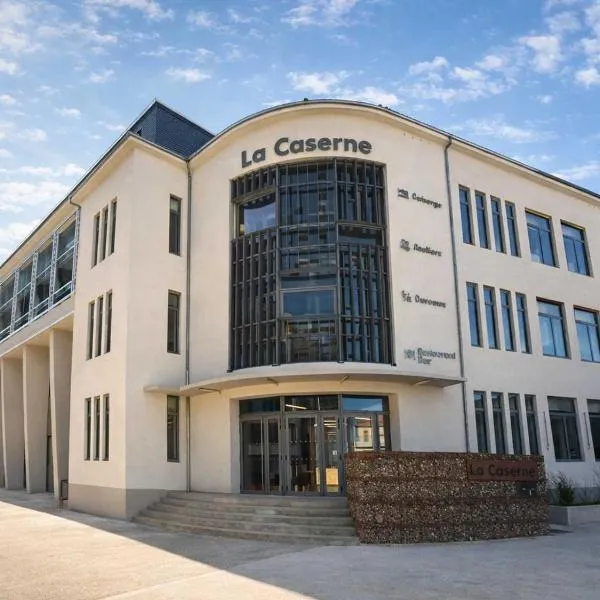 HI Poitiers - La Caserne، فندق في بواتييه