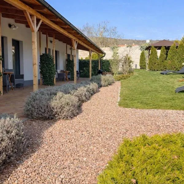 Apartmány Přítluky, hotell i Přítluky