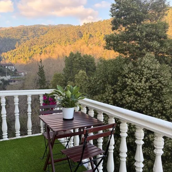 Mirante Canto Das Águas Hidden Nature Escape near Geres, מלון בLordelo