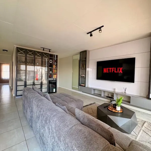 Penthouse Palms At The Blyde, hotel en Pretoria