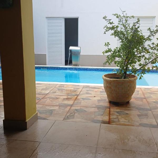 Casa com Piscina Privativa e Área Gourmet, ate 12 pessoas - Foto 3