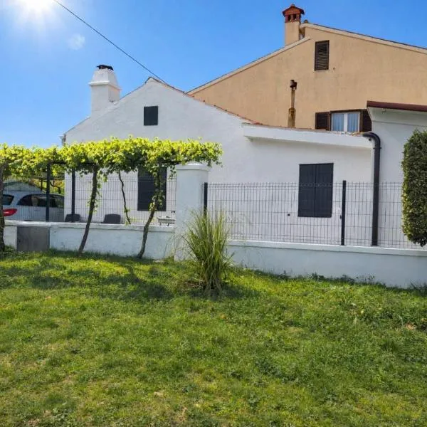 Solmar Adriatica Apartman, hotel v destinaci Banjole