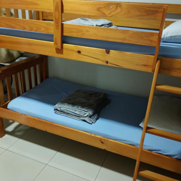 Temporada Apto no Guarujá,2 quartos - Foto 2