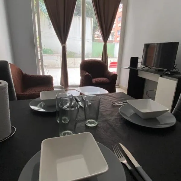 PB-Súper dpto Morón centro, hotel en Morón