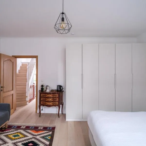 Suzan's Guesthouse, hotel in Ghent