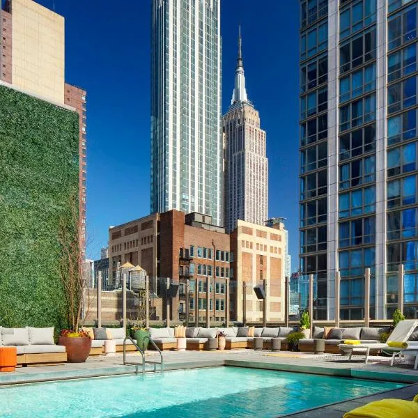 Royalton Park Avenue, hotel i New York