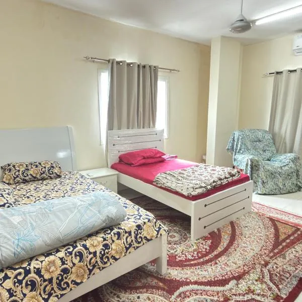 Stay home, hotel v destinaci ‘Uqayr