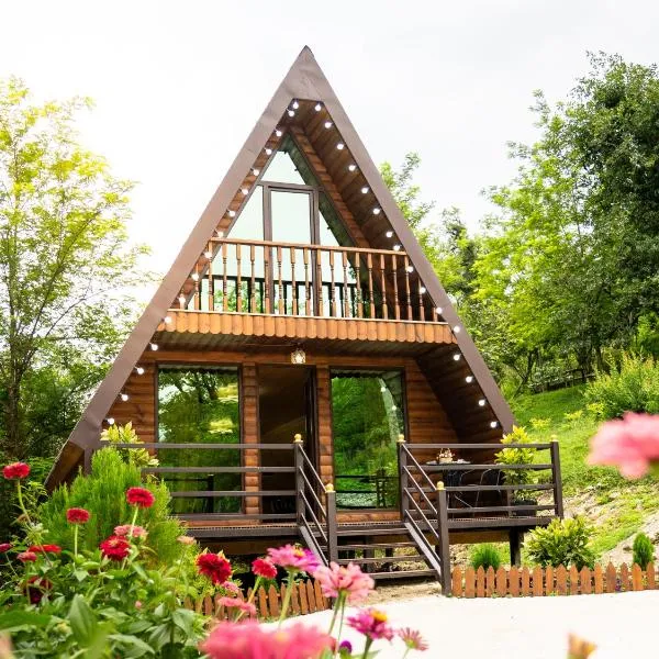 Green Paradise Martvili Cottege, viešbutis mieste Martvilis