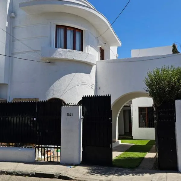 Wanderlust Hostel B & B, hotel a Santiago