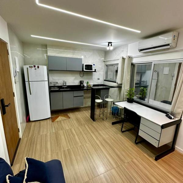 A Passos da Praia: Studio Moderno em Copacabana