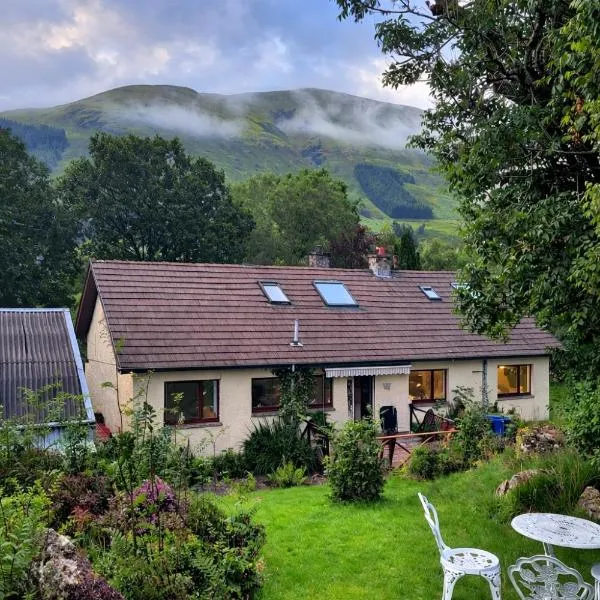 CragMhor B&B In BalQuhidder GleN, hotel di Balquhidder