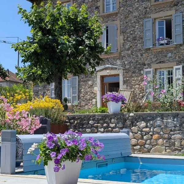 La Maison d'Arlette - Maison d'Hôte et Gite au coeur de l'Isère à 10 mn de Voiron, capitale de la Chartreuse, et du Lac de Paladru, hotel em Saint-Blaise-du-Buis