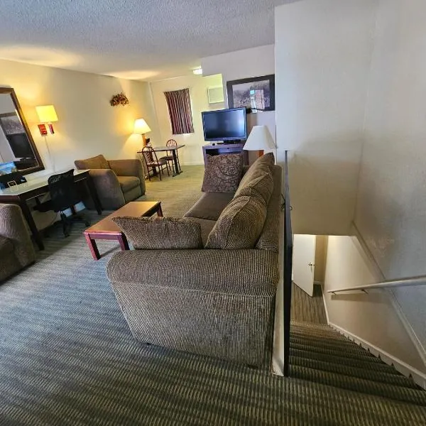 Merrimac Inn and Suite, hotel di Williamsburg