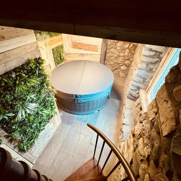 The Old Paper-shop, WiFi, Sleeps 4 & Pet Friendly, hotel Bolton le Sandsben