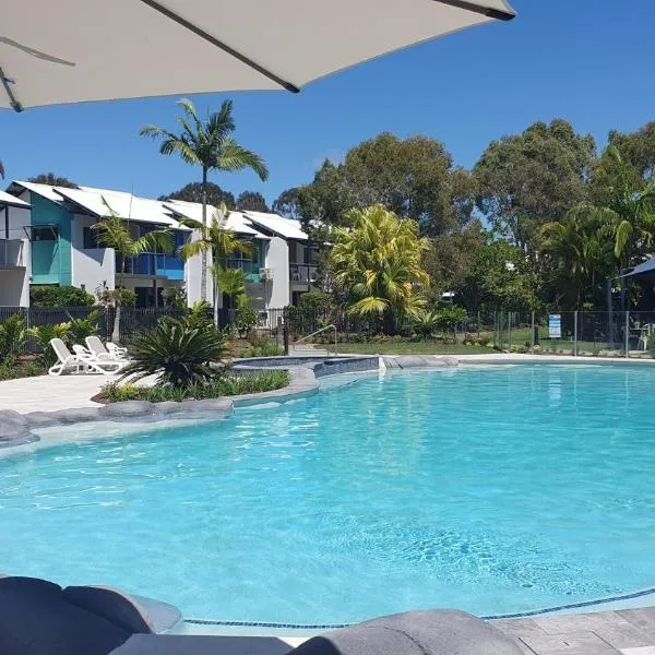 Gorgeous Apartment in Luxurious Noosa Resort, hotel in Noosaville