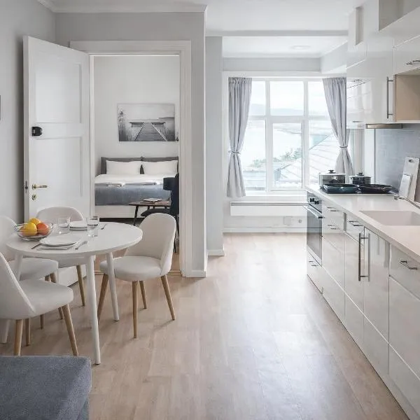 Sandnes में, होटल Uncle Sam Cozy Apartment, parking, 8 guests