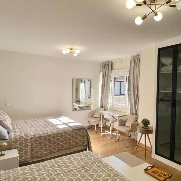 Apartamento Santos I en Recoletos, hotel em Madrid