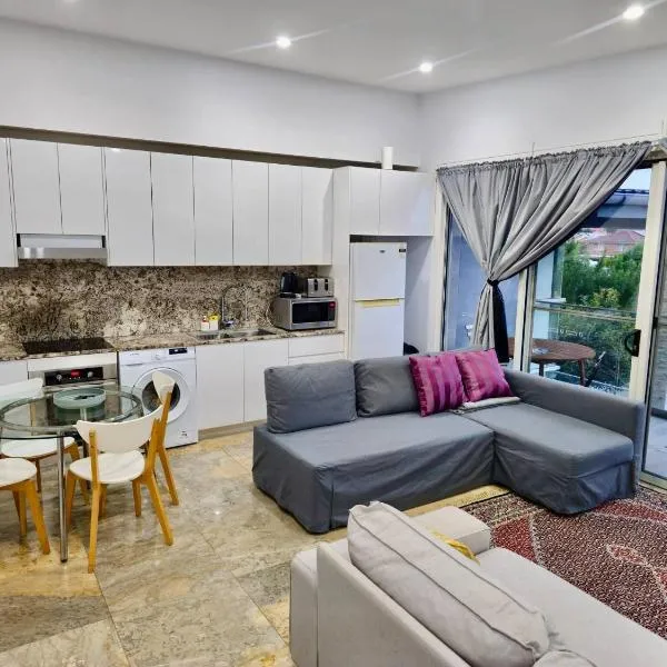 The Bella Nest - Bella Vista, ξενοδοχείο σε Glenwood