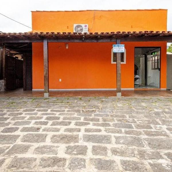 Apartamento Ilhabela com cozinha compacta