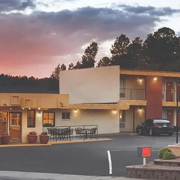 Kings House Motor Hotel, a Dazzler Select by Wyndham, hotell i Flagstaff