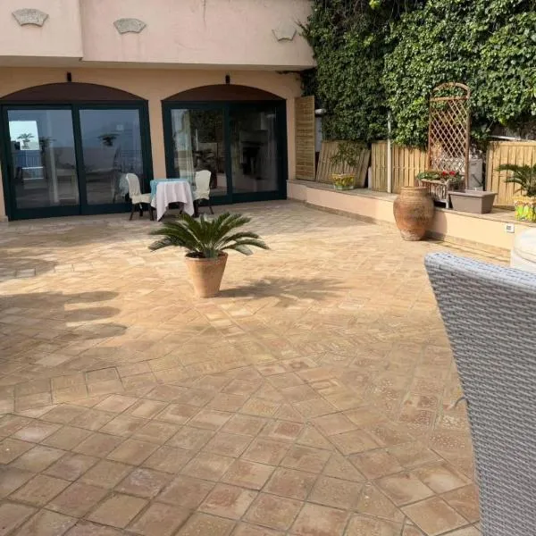 Domus SIRAMI, hotel em Taormina