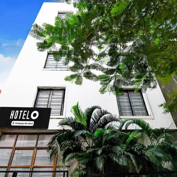 Super Hotel O Tagore Park Laskarhat Formerly Shankar Guest House, hotel di Kolkata