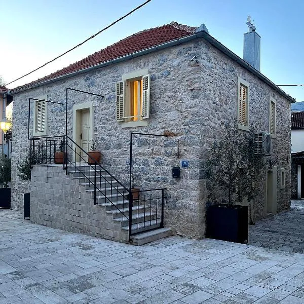 Tri srca 2 - De Luxe 2, hotel sa Trebinje