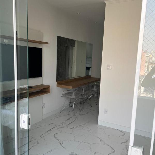 Apt 1207