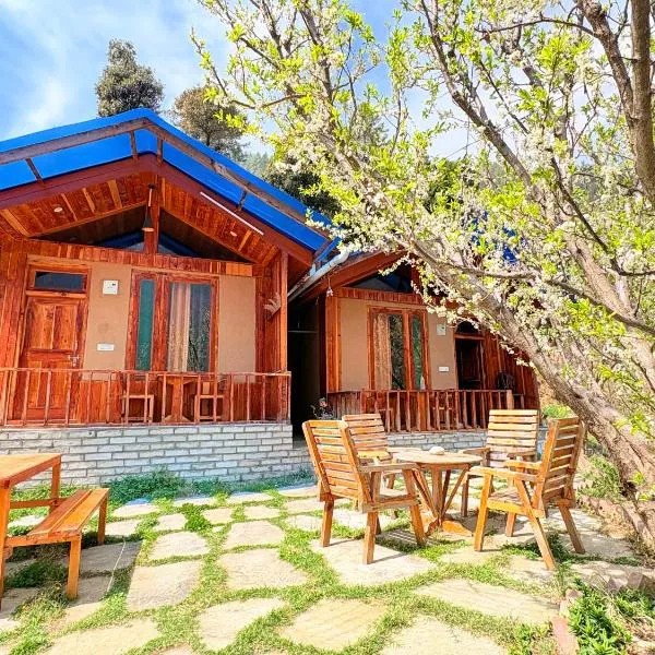 Navira Hills Laida - Jibhi، فندق في Banjār