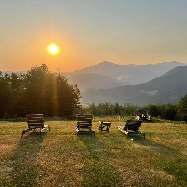 Kolibe Ćorić, hotel en Mojkovac