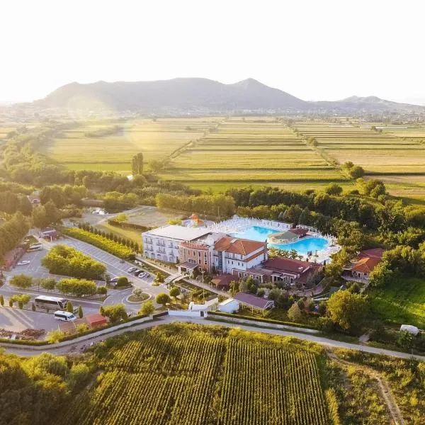 Shkodër में, होटल Gardenland Resort