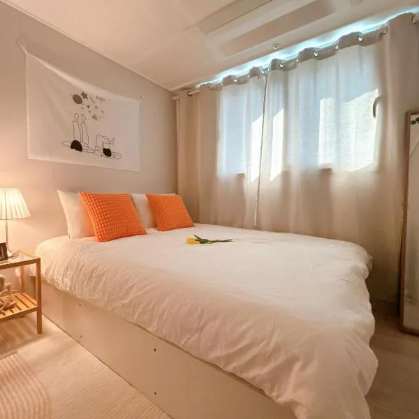 Gate 303, hotel din Seul