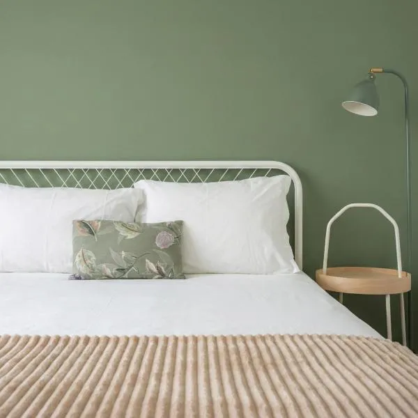 Magnolia Suites & Stays, хотел в Порто