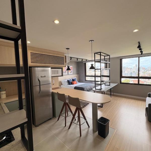 Studio moderno, perto de tudo com garagem e ar - Foto 5