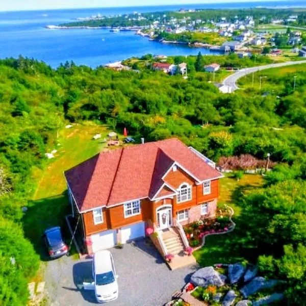 Epic Sunrise Ocean View!, hotel v destinácii Terence Bay