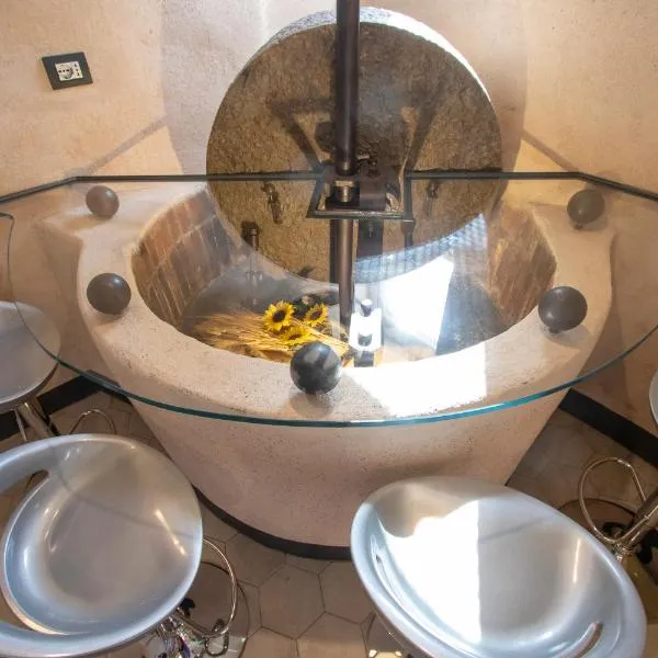Il Vecchio Frantoio di Gardan Con Piscina, hotel en Vignana