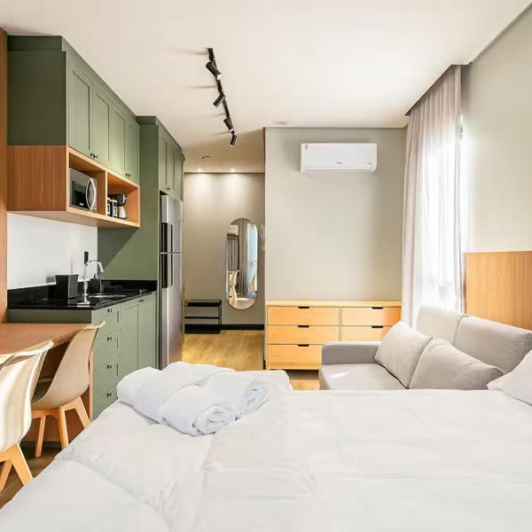 Loft com Piscina Aquecida e Garagem a 250m da Vila Germânica