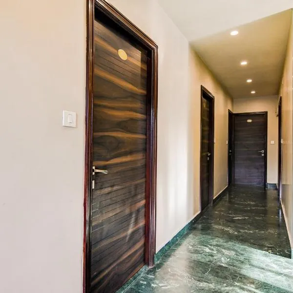 Super Collection O Belgacihia Near Kolkata Railway Station, מלון בkolkata