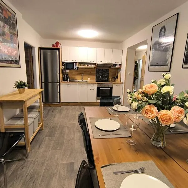 Apartmán Horský dům Měděnec, khách sạn ở Měděnec