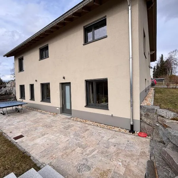 Auszeit im Erzgebirge - aktiv unterwegs, entspannt wohnen – hotel w mieście Amtsberg