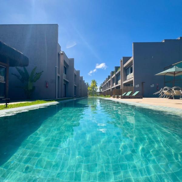 Apê completo e moderno na praia do Toque - condominio com academia , restaurante, piscina , estacionamento, quadra de beach tennis e volei Villa manah - Caroa 209