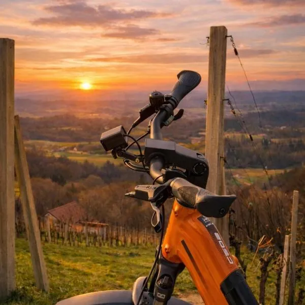 5KA Family Apartments Waterbeds near Ljubljana A2, hotel a Velika Loka