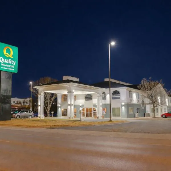 Quality Inn & Suites Roswell North, viešbutis mieste Rosvelis